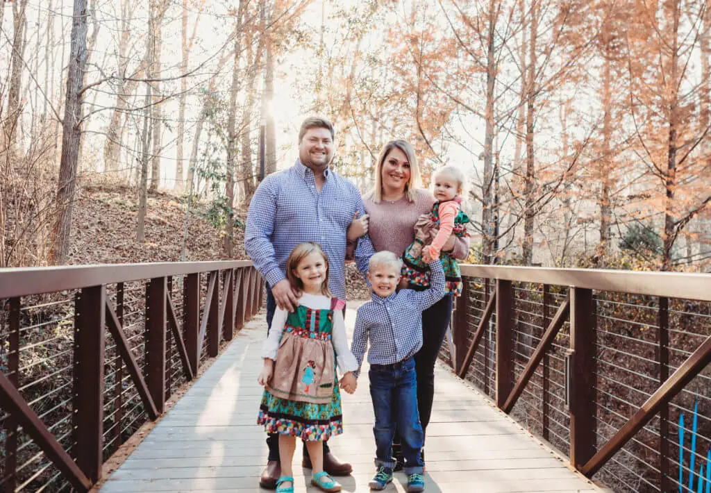 Jordan and Scott Franklin's family photo of them and three kids.